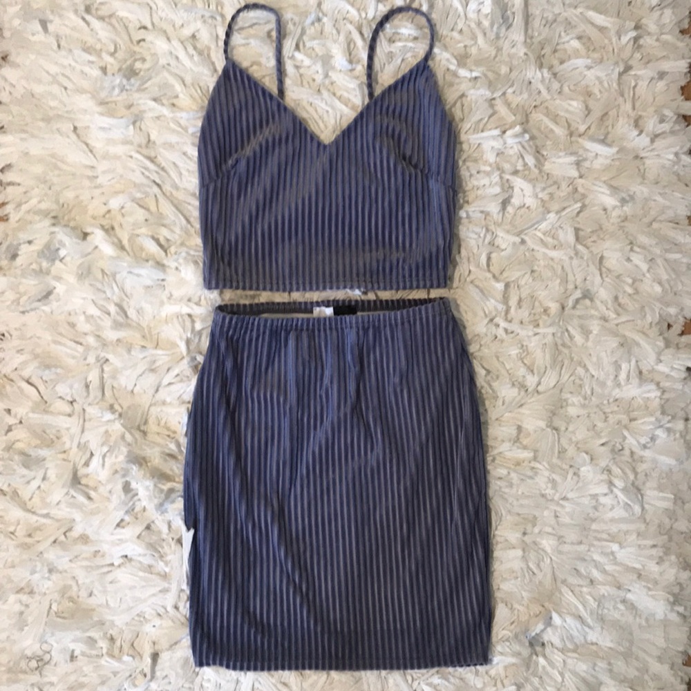 Two piece set